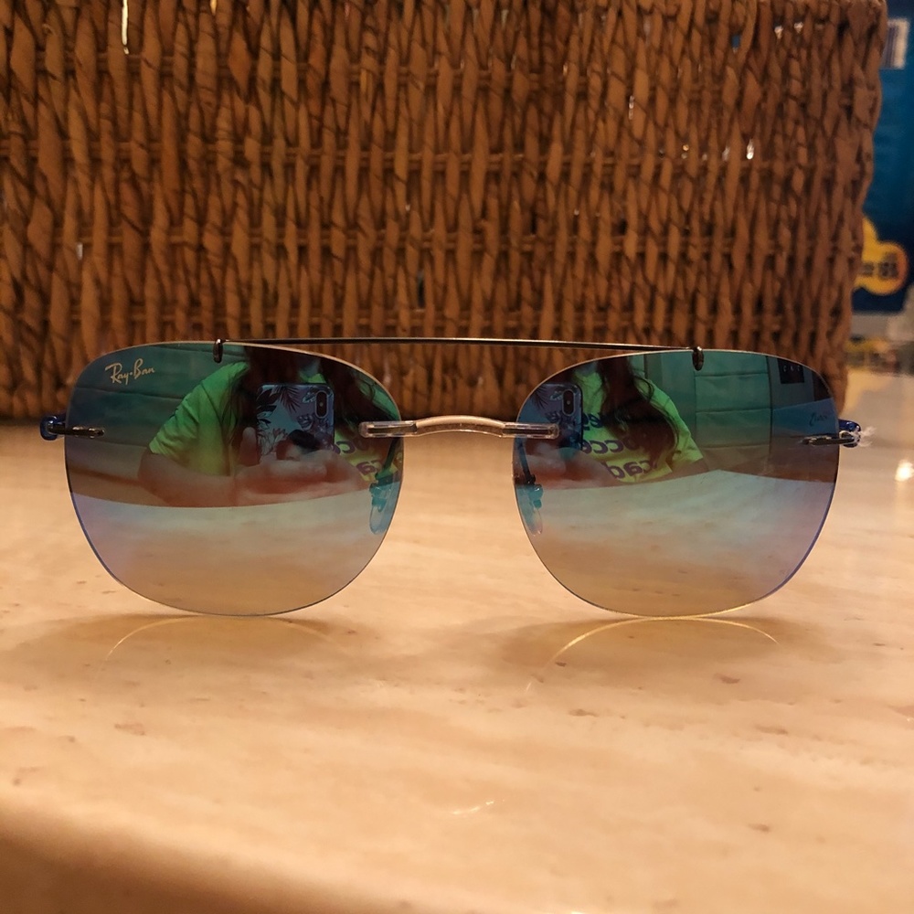 RAY-BAN SUNGLASSES